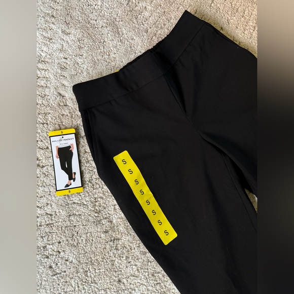 Hilary Radley mid-rise pull on pants w/ 26” inseam slim leg - Picture 2 of 5